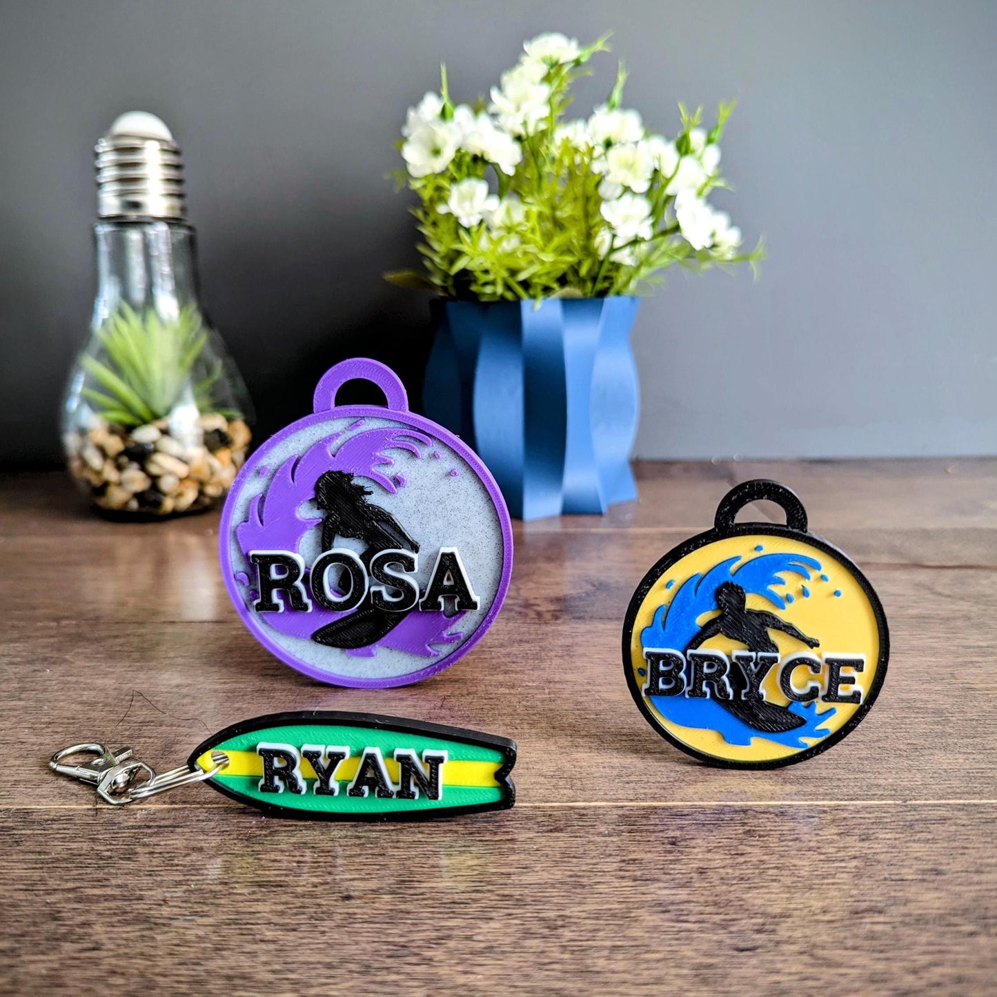 Premium personalized double sided 3D surfing / beach keychain / name tag or bag charm. Choose up to 4 colors or a unique gift.