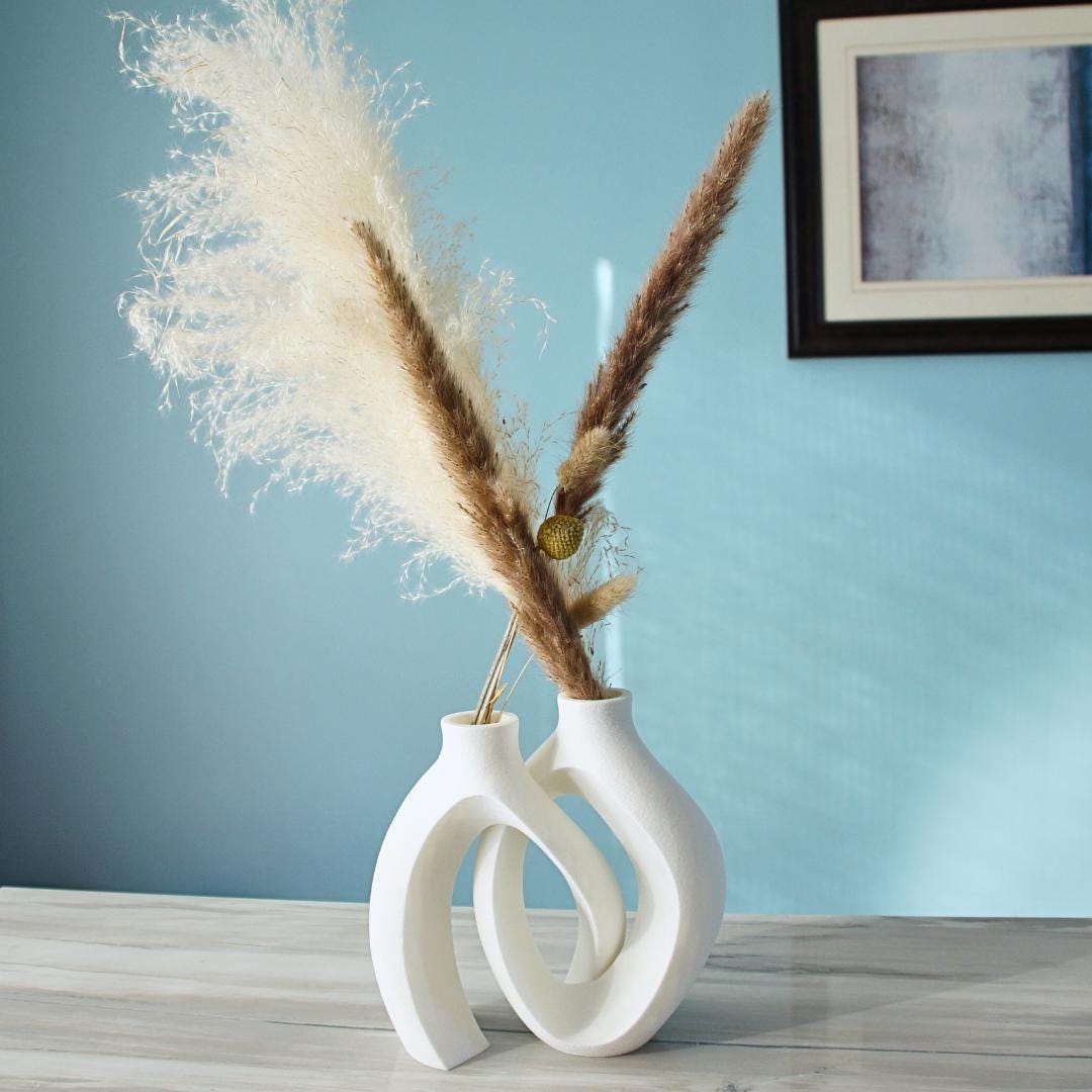 Modern Interwound Flower Vase – Unique Textured Surface – Stylish Home Decor Gift