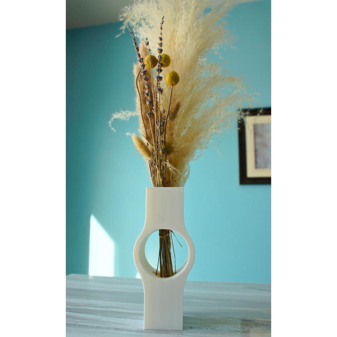 Stylish Modern Flower Vase – Unique Home Decor Housewarming Gift