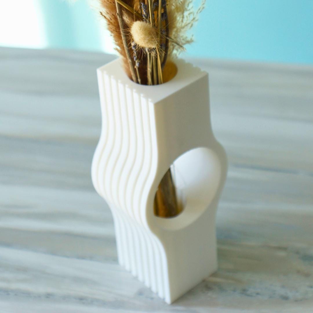 Stylish Modern Flower Vase – Unique Home Decor Housewarming Gift